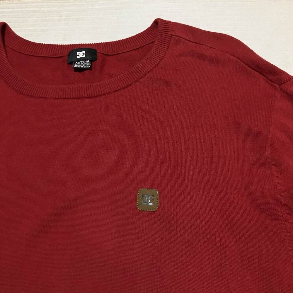 DC Shoes Sweatshirt Mens XL Solid Red Pullover Crew‎ Neck Cotton Outdoor Cozy